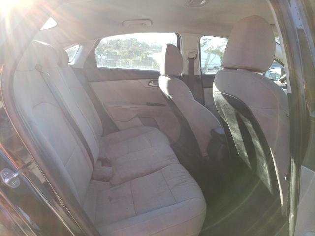 Photo 10 from auction – 2019 KIA FORTE FE with VIN 3KPF24AD6KE040221