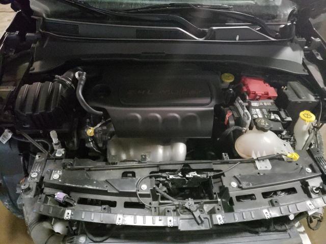 Photo 11 from auction – 2019 JEEP COMPASS LA with VIN 3C4NJDBB6KT659652