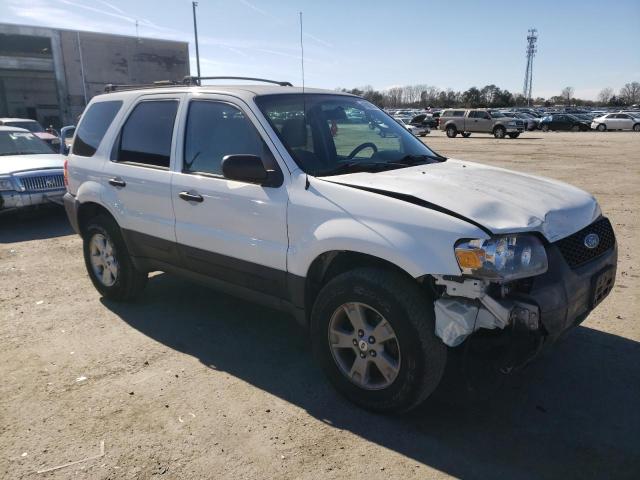 Photo 4 from auction – 2005 FORD ESCAPE XLT with VIN 1FMCU931X5KA78318