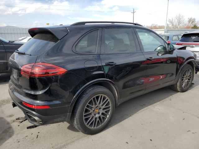 Photo 3 from auction – 2017 PORSCHE CAYENNE with VIN WP1AA2A21HKA83546