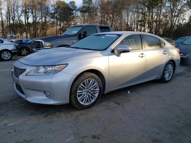 LEXUS ES 350 2014 مع رقم تعريف المركبة JTHBK1GG2E2143215 - صورة من المزاد