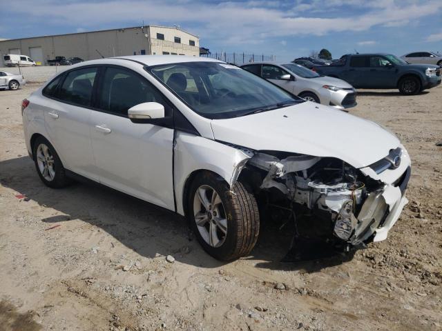Photo 4 from auction – 2014 FORD FOCUS SE with VIN 1FADP3F27EL268725