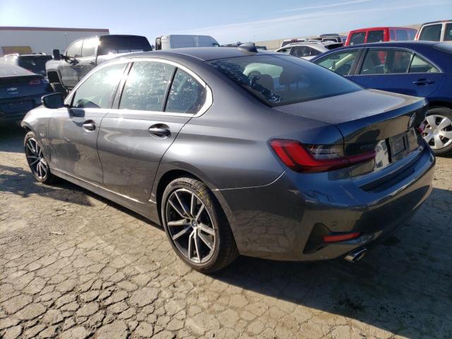 Photo 2 from auction – 2022 BMW 330E with VIN 3MW5P7J03N8C71881