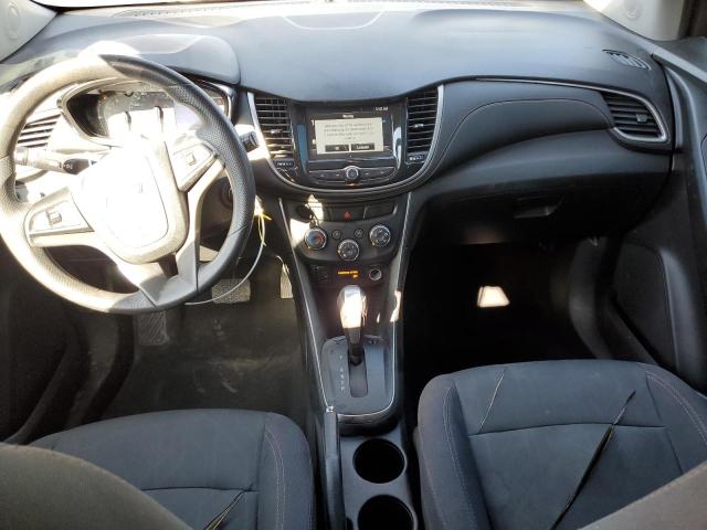 Photo 8 from auction – 2017 CHEVROLET TRAX 1LT with VIN 3GNCJPSB8HL134701