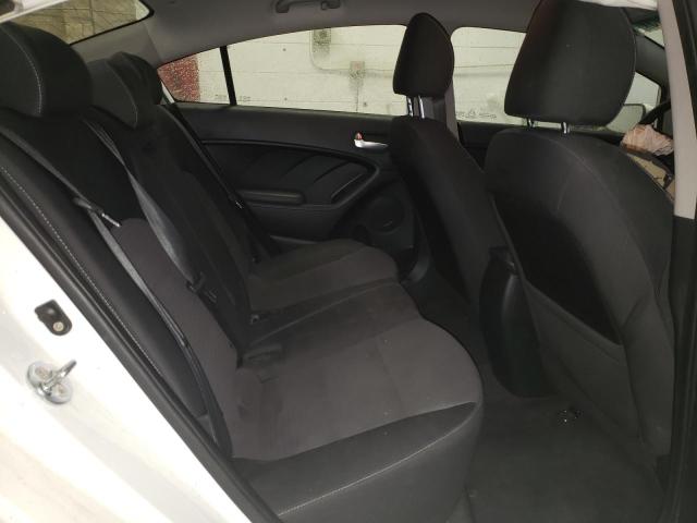 Photo 10 from auction – 2017 KIA FORTE LX with VIN 3KPFL4A78HE132379