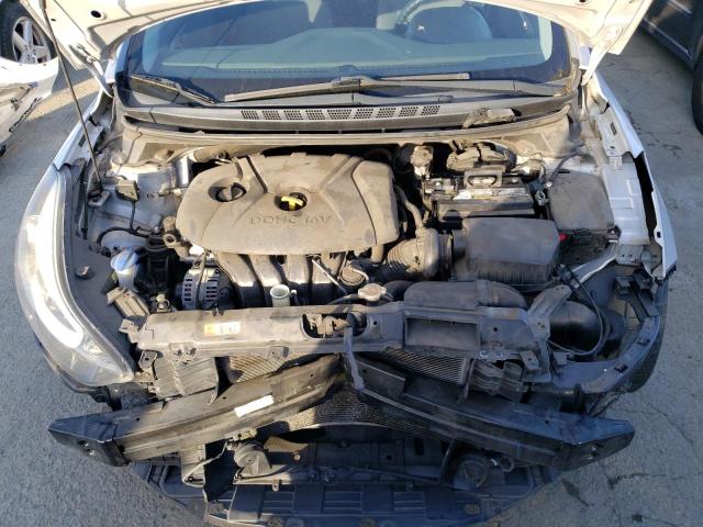 Photo 11 from auction – 2016 HYUNDAI ELANTRA SE with VIN 5NPDH4AE4GH696161