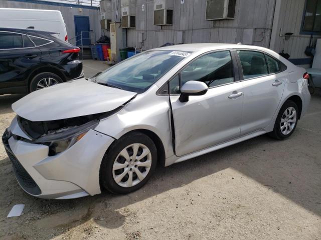 TOYOTA COROLLA LE 2020 with VIN 5YFEPRAE8LP045925 - Photo from auction