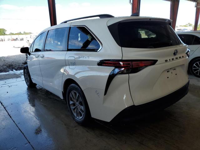 Photo 2 from auction – 2021 TOYOTA SIENNA LE with VIN 5TDKRKEC2MS074469