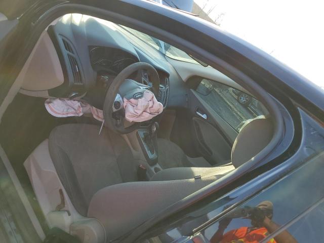 Zdjęcie 8 z aukcji – 2014 FORD FOCUS SE z VIN 1FADP3F21EL135913