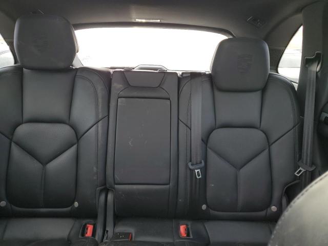 Photo 10 from auction – 2017 PORSCHE CAYENNE with VIN WP1AA2A21HKA83546