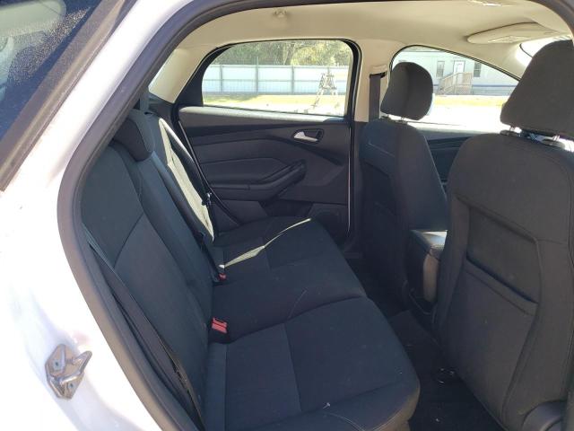 Foto 10 de la subasta – 2015 FORD FOCUS SE con VIN 1FADP3K24FL295954
