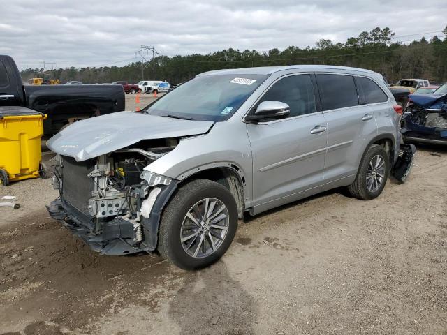 TOYOTA HIGHLANDER 2017 with VIN 5TDJZRFHXHS507153 - Photo from auction