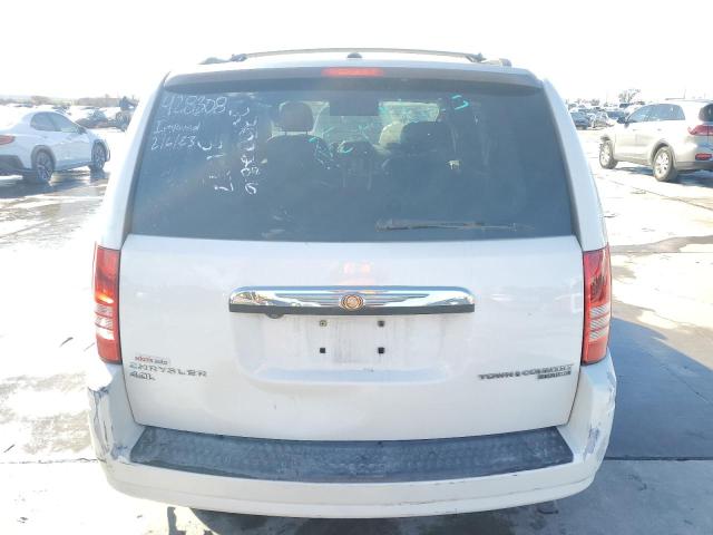 Photo 6 from auction – 2010 CHRYSLER TOWN & COU with VIN 2A4RR8DX1AR428308