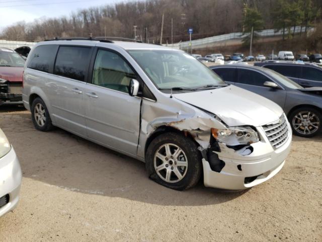 Photo 4 from auction – 2008 CHRYSLER TOWN & COU with VIN 2A8HR54P28R763547