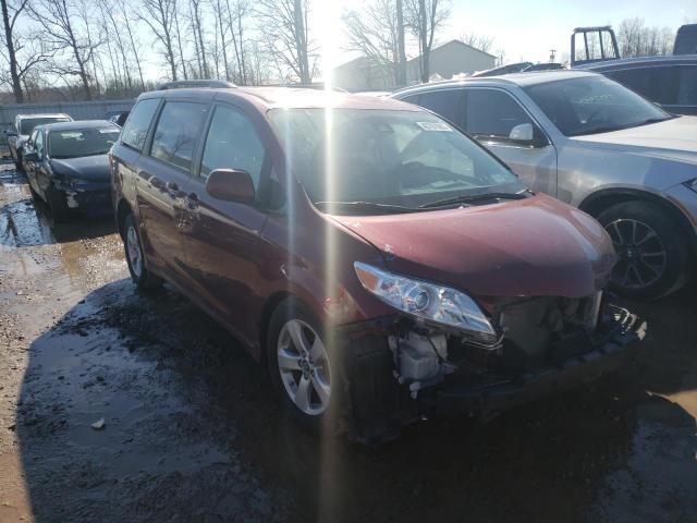 Photo 4 from auction – 2019 TOYOTA SIENNA LE with VIN 5TDKZ3DC8KS017293
