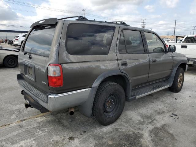 Photo 3 from auction – 1998 TOYOTA 4RUNNER SR with VIN JT3GN86R2W0071556