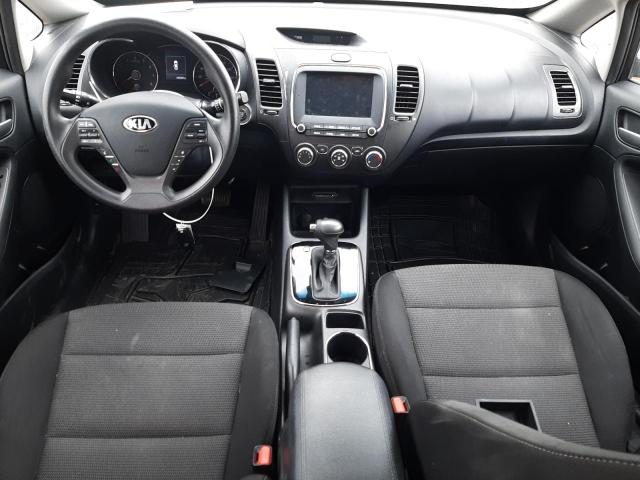 Photo 8 from auction – 2017 KIA FORTE LX with VIN KNAFK5A82H5715718