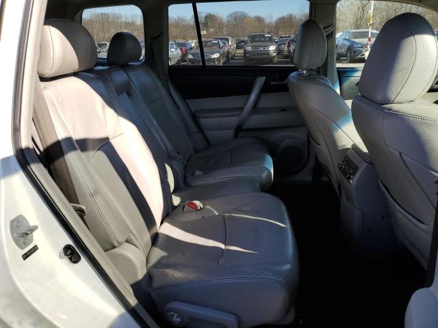 Photo 11 from auction – 2013 TOYOTA HIGHLANDER with VIN 5TDBK3EH3DS211022