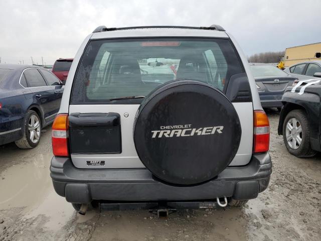 Photo 6 from auction – 2002 CHEVROLET TRACKER with VIN 2CNBJ13C826939498