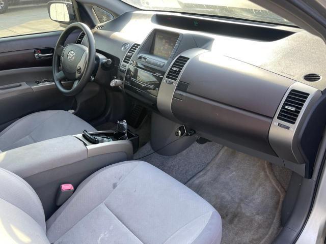 Photo 5 from auction – 2004 TOYOTA PRIUS with VIN JTDKB20U840090196