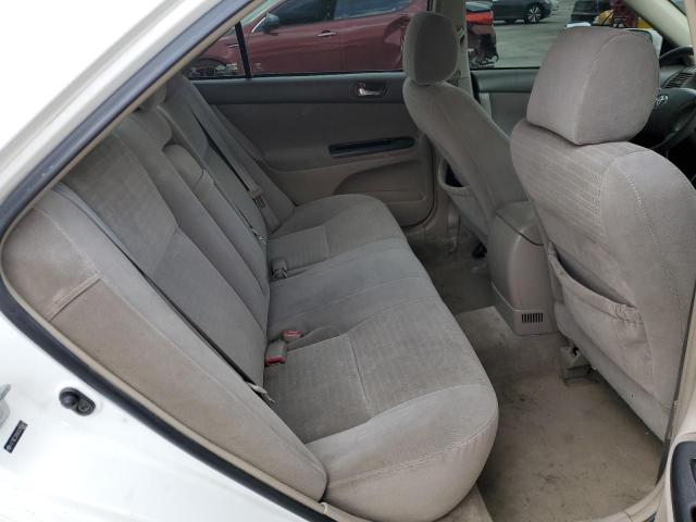 Photo 10 from auction – 2005 TOYOTA CAMRY AUTO with VIN 4T1BE32K65U392441