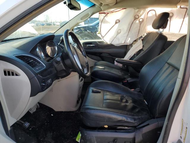 Photo 7 from auction – 2014 CHRYSLER TOWN & COU with VIN 2C4RC1BG2ER123889