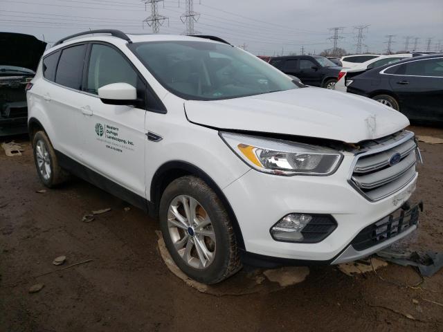 Photo 4 from auction – 2018 FORD ESCAPE SE with VIN 1FMCU0GD3JUA11350
