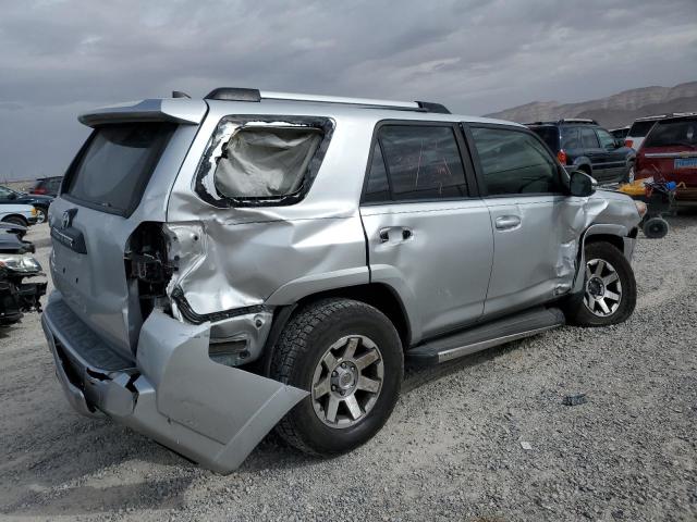 Photo 3 from auction – 2016 TOYOTA 4RUNNER SR with VIN JTEBU5JR9G5338934