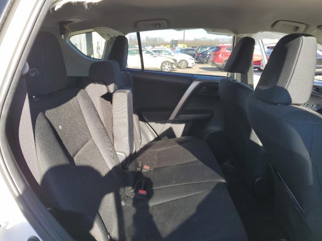 Photo 11 from auction – 2016 TOYOTA RAV4 LE with VIN JTMBFREV6GD194195