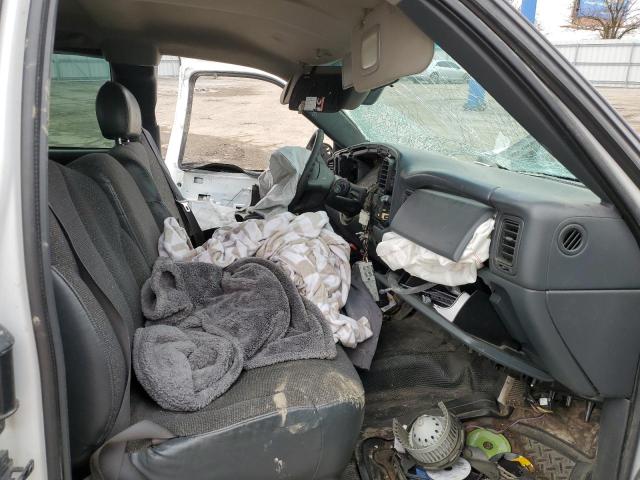 Photo 7 from auction – 2002 CHEVROLET SILVERADO with VIN 1GCEC19T62Z260854