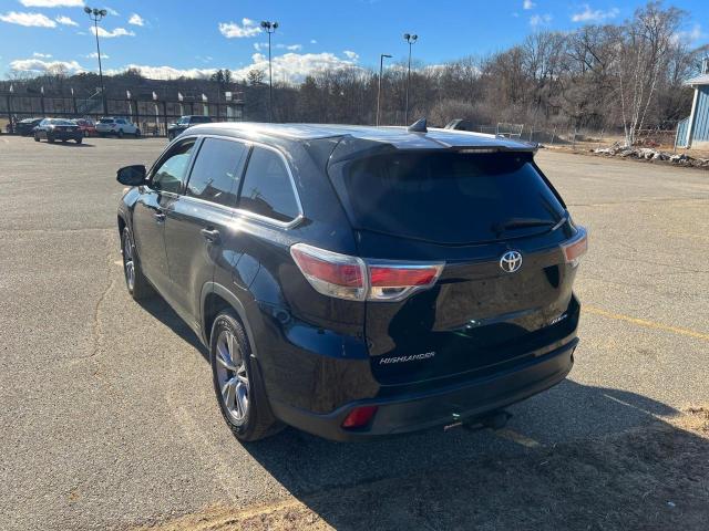 Photo 3 from auction – 2015 TOYOTA HIGHLANDER with VIN 5TDJKRFH1FS097878