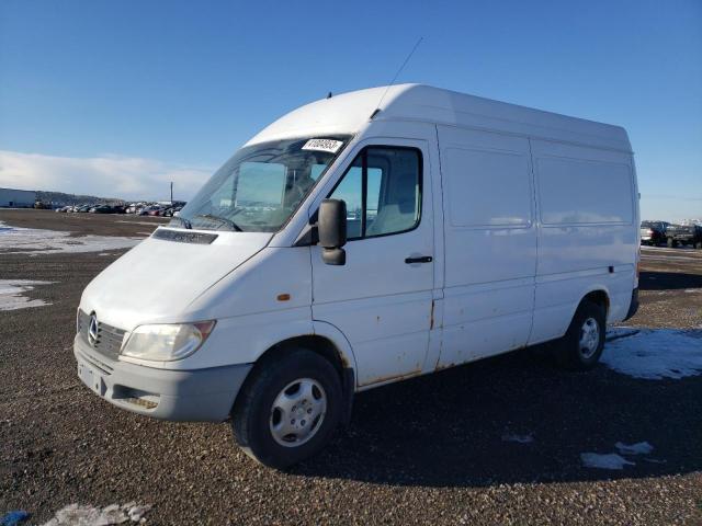 FREIGHTLINER SPRINTER 2 2002 with VIN WD2YD241725342233 - Photo from auction