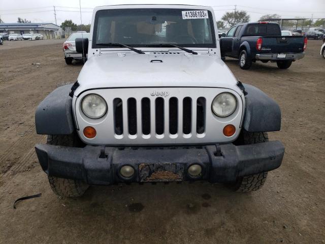 Photo 5 from auction – 2007 JEEP WRANGLER X with VIN 1J4GB39147L152548