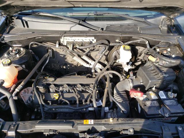 Photo 11 from auction – 2011 FORD ESCAPE XLS with VIN 1FMCU0C71BKA99554