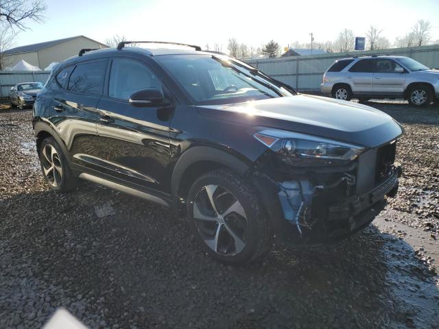 Photo 4 from auction – 2017 HYUNDAI TUCSON LIM with VIN KM8J3CA2XHU300500