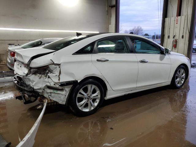 Photo 3 from auction – 2013 HYUNDAI SONATA SE with VIN 5NPEC4AC7DH718053