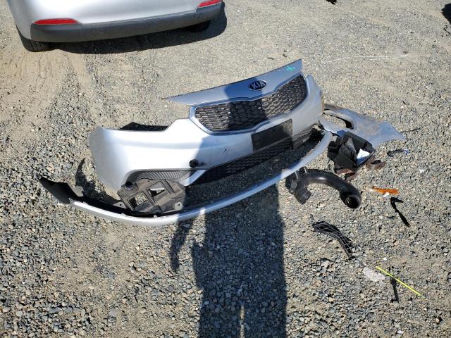 Photo 12 from auction – 2014 KIA FORTE LX with VIN KNAFK4A63E5075653