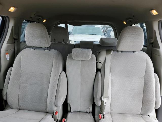 Photo 10 from auction – 2017 TOYOTA SIENNA LE with VIN 5TDKZ3DC3HS779262