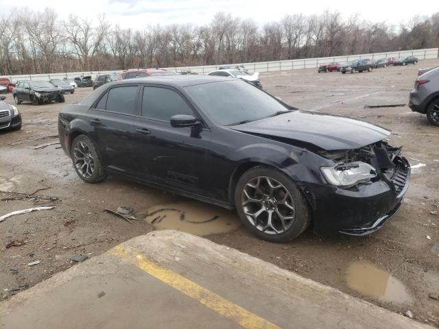 Photo 4 from auction – 2015 CHRYSLER 300 S with VIN 2C3CCABG8FH853503