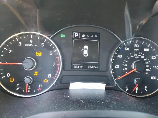Photo 9 from auction – 2018 KIA FORTE LX with VIN 3KPFL4A75JE203026