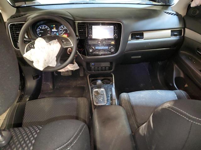 Photo 8 from auction – 2018 MITSUBISHI OUTLANDER with VIN JA4AZ3A35JZ045575