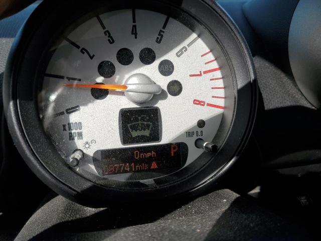 Photo 9 from auction – 2011 MINI COOPER S C with VIN WMWZC5C50BWL53290