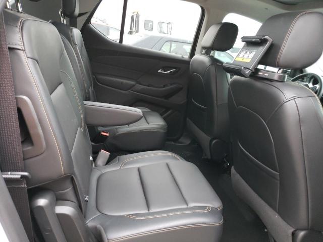 Photo 11 from auction – 2018 CHEVROLET TRAVERSE L with VIN 1GNERHKW3JJ130563