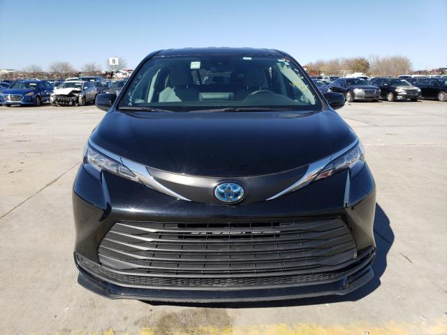 Photo 5 from auction – 2021 TOYOTA SIENNA LE with VIN 5TDKRKEC8MS047437