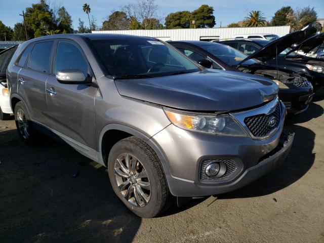 Photo 4 from auction – 2011 KIA SORENTO EX with VIN 5XYKU4A26BG022781