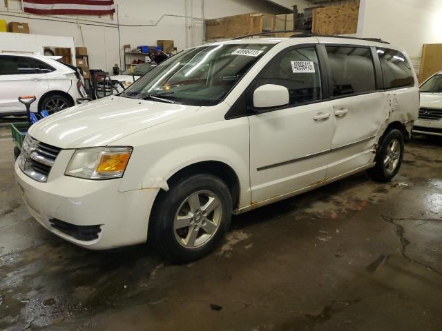 DODGE GRAND CARA 2010 with VIN 2D4RN5D15AR444896 - Photo from auction
