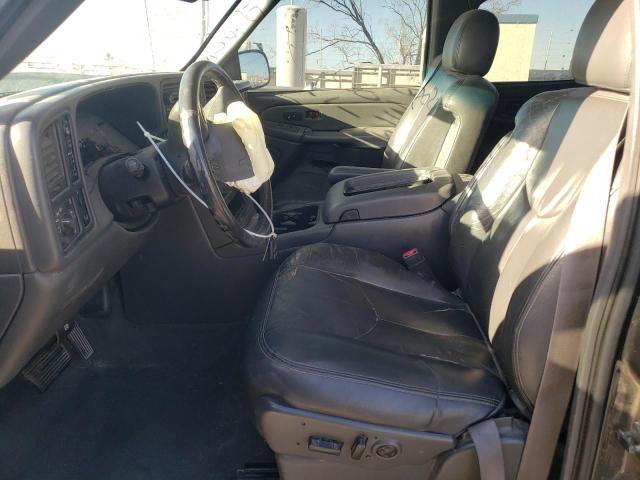 Photo 7 from auction – 2004 CHEVROLET AVALANCHE with VIN 3GNEK12T94G106565