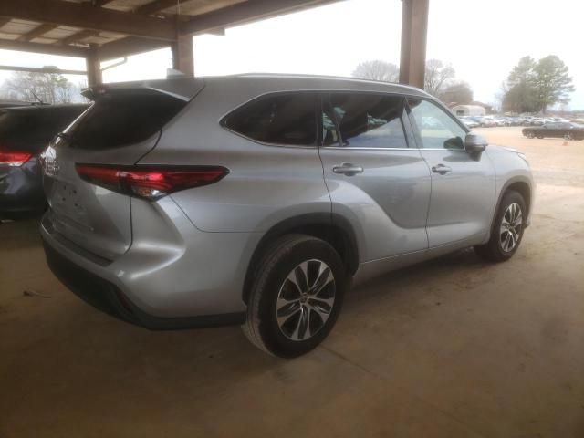 Photo 3 from auction – 2021 TOYOTA HIGHLANDER with VIN 5TDGZRAH4MS533095