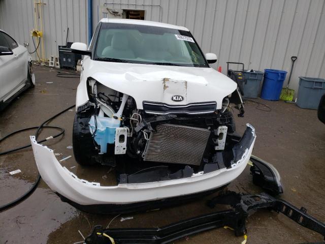 Photo 5 from auction – 2017 KIA SOUL with VIN KNDJN2A25H7503253