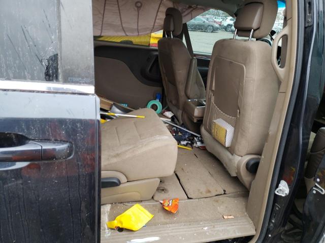 Photo 11 from auction – 2014 CHRYSLER TOWN & COU with VIN 2C4RC1BG0ER192628